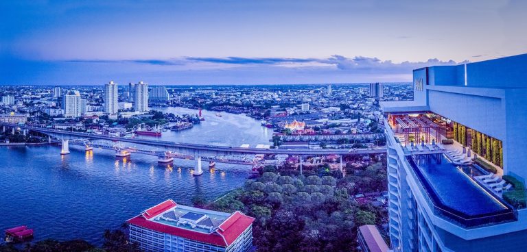 Staying at the Avani Riverside Hotel in Bangkok