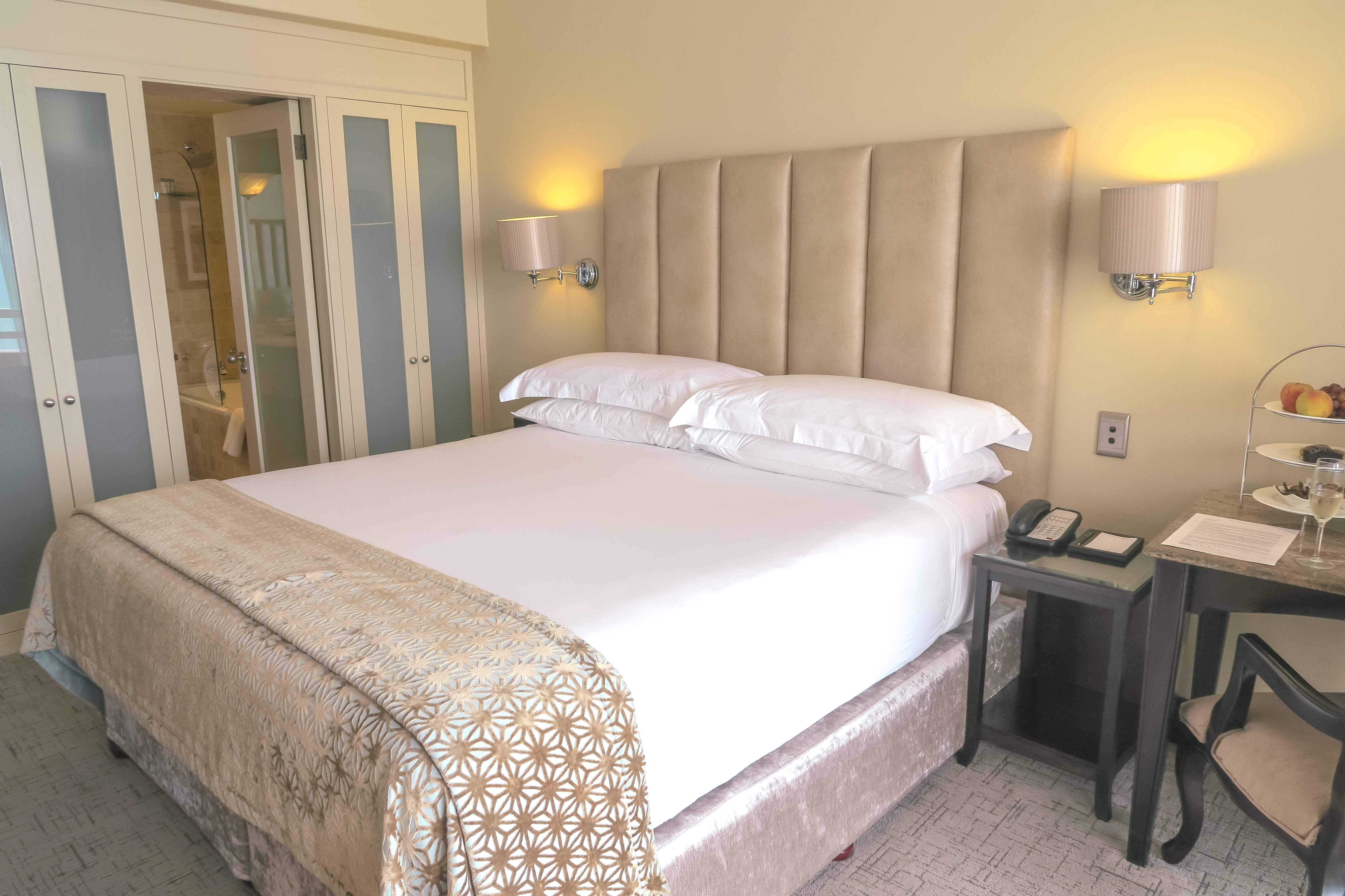The Beverly Hills Hotel Umhlanga