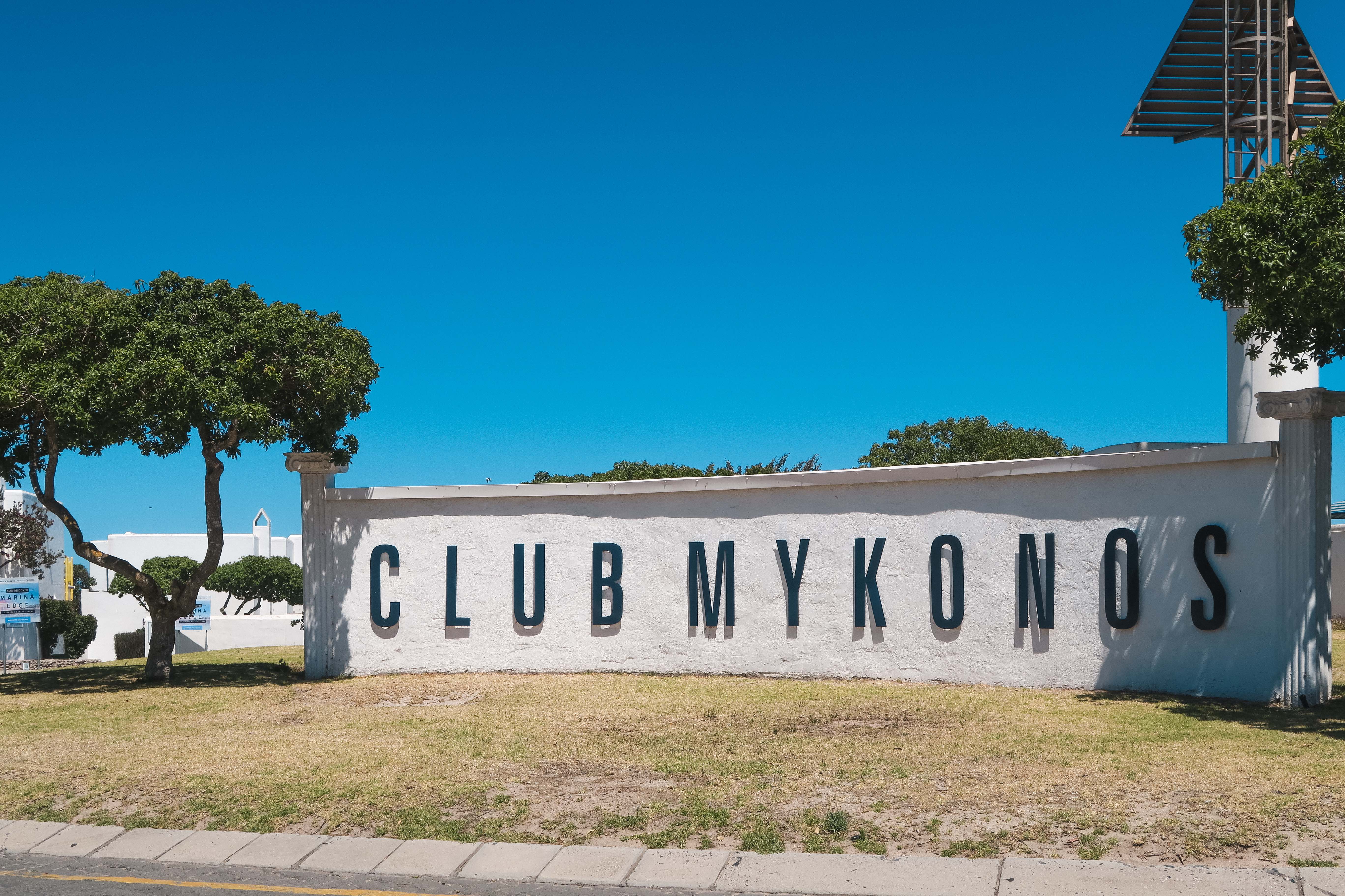 Club Mykonos