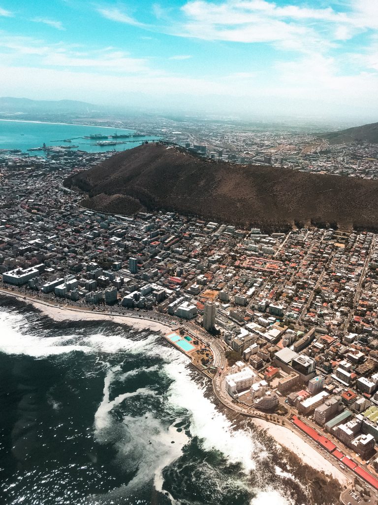 A helicopter tour with Cape Town Helicopters