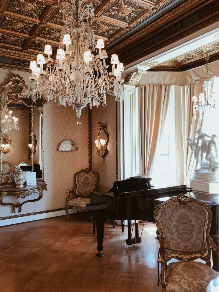 Casa Labia LorindasWorld